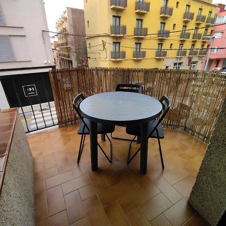 Appartement T4 A 100 Metres De La Plage Roses Exterior foto